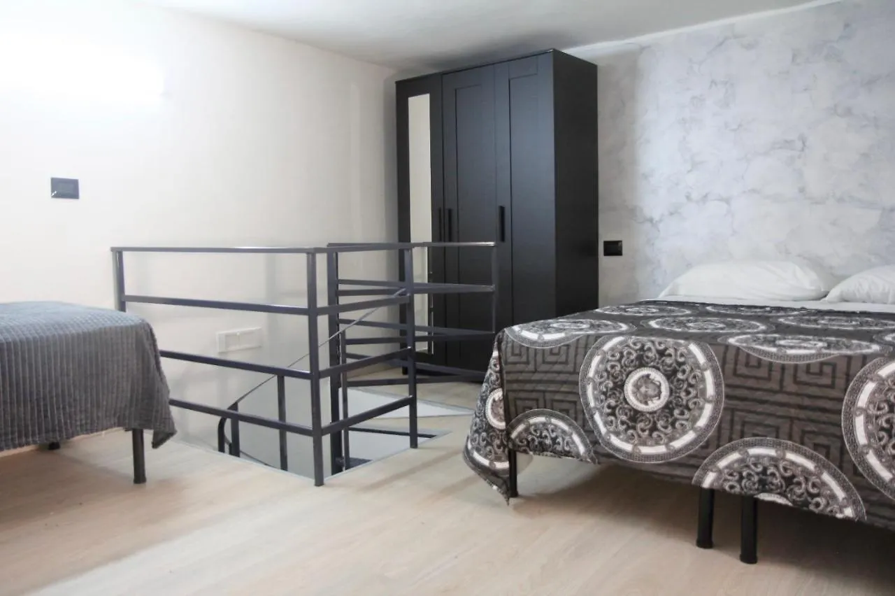 Luxury Home Valentino Naples 0*,  Italie