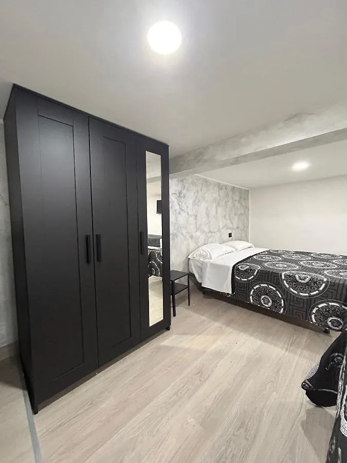 Luxury Home Valentino Naples 0*,